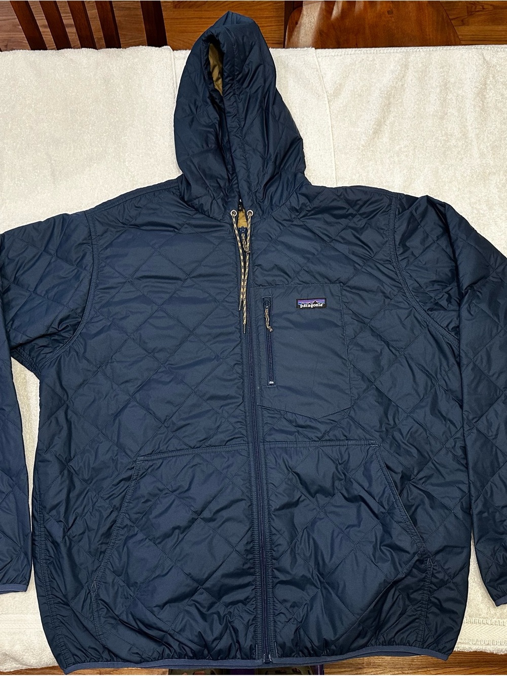 Patagonia Men's Quilted Hooded Puffer Jacket - Navy Blue